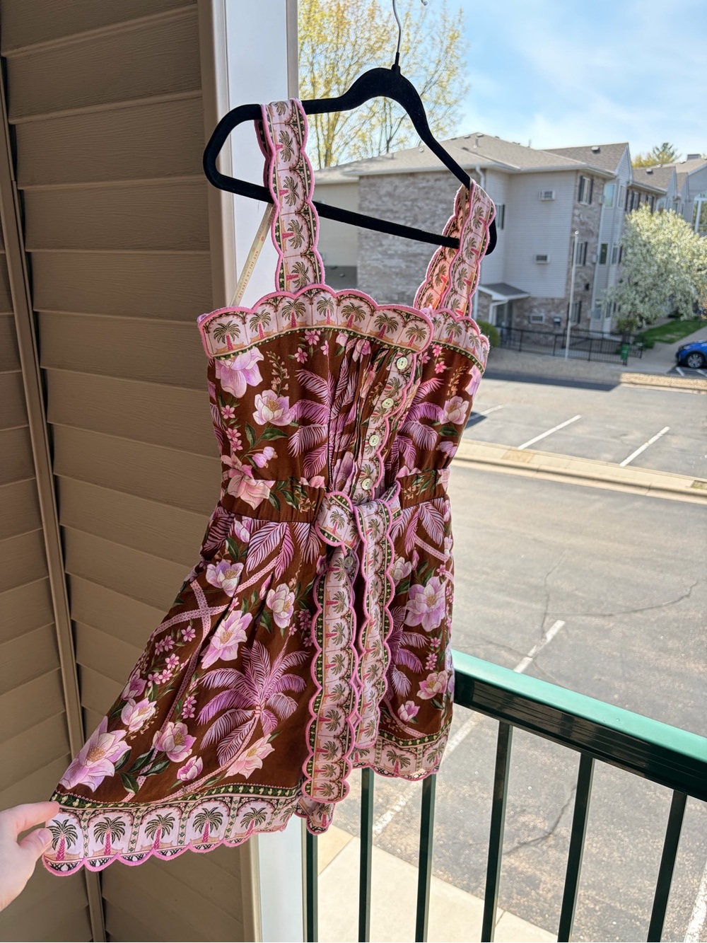 🆕🌿🌸FARMRio Palm Dream Brown Linen Romper M Tropical Floral Scalloped Trim Resort - Picture 5 of 17